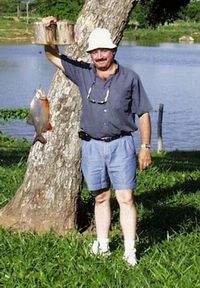 Mauricio con un Pacu de 1.5 Kgs.